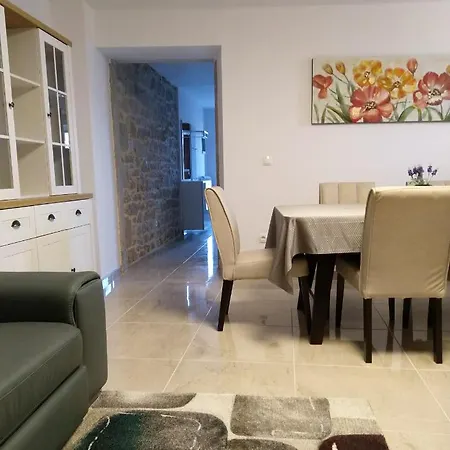 Catarina ורסאר